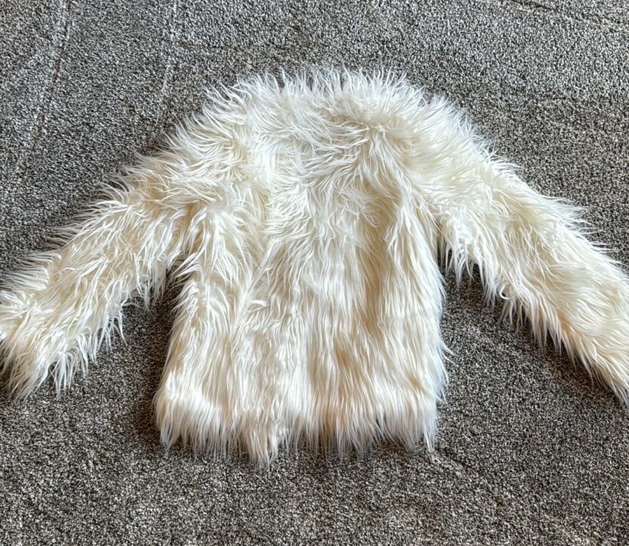 Erencook white fur coat L2