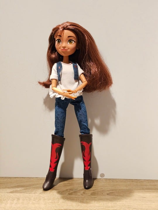 Spirit Riding Free Deluxe Lucky Fashion Doll