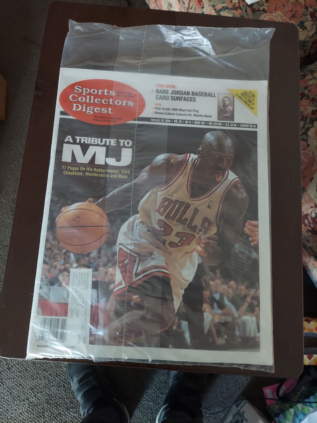 Sports collectors digest jordan tribute