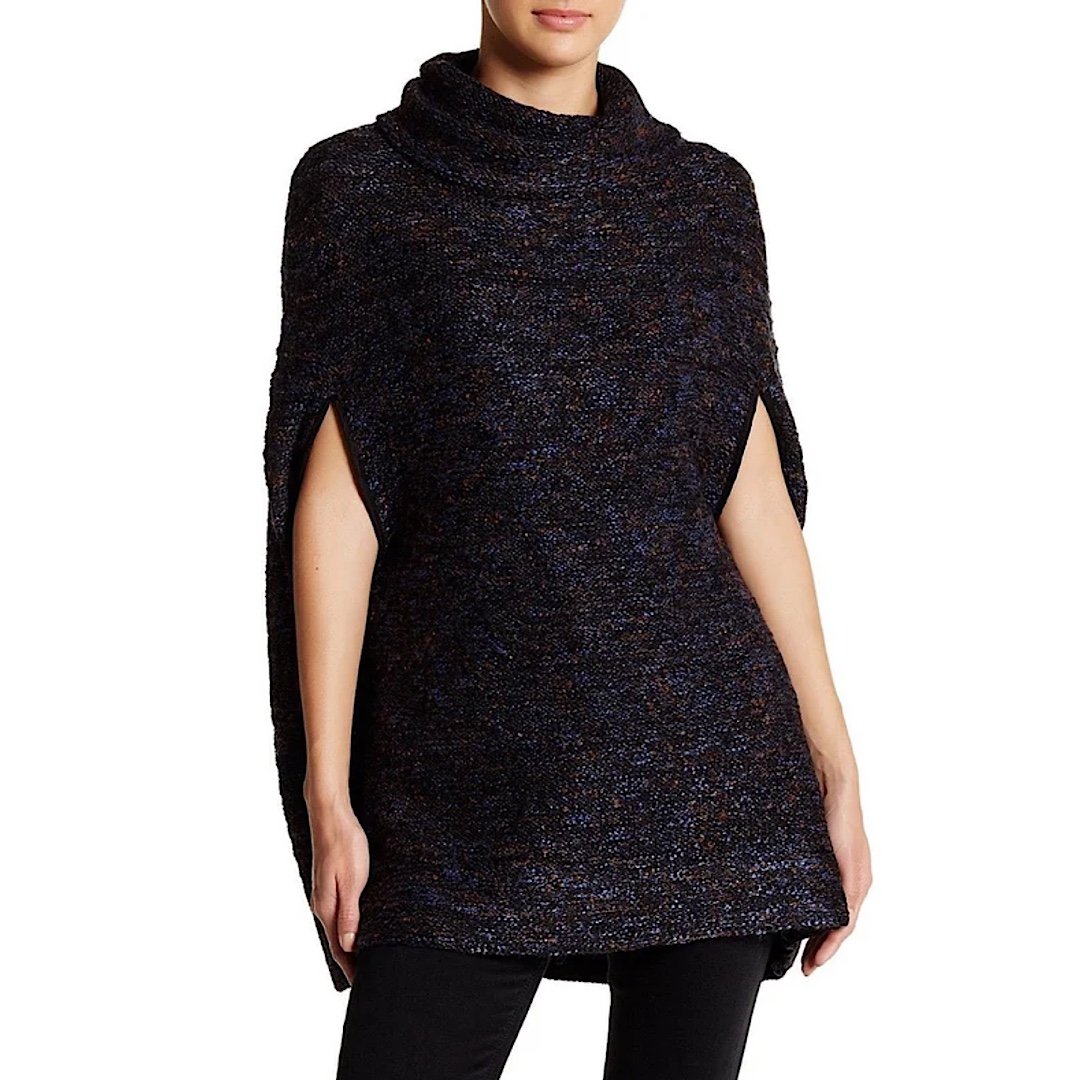 Romeo & Juliet Couture Poncho Women's Size S Navy Turtleneck Short Sleeve Knit