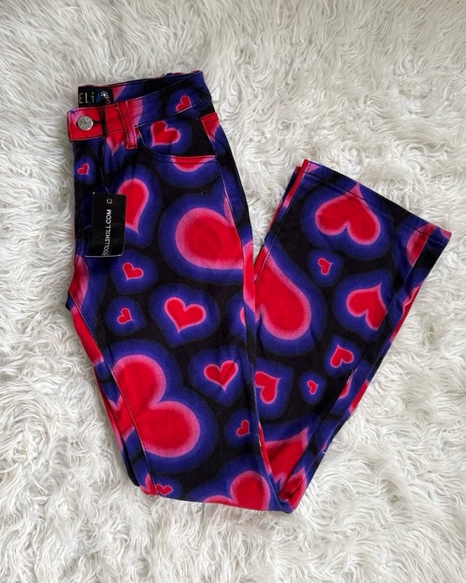 NWT Delia's Electric Juice Heart Print Twill Pants