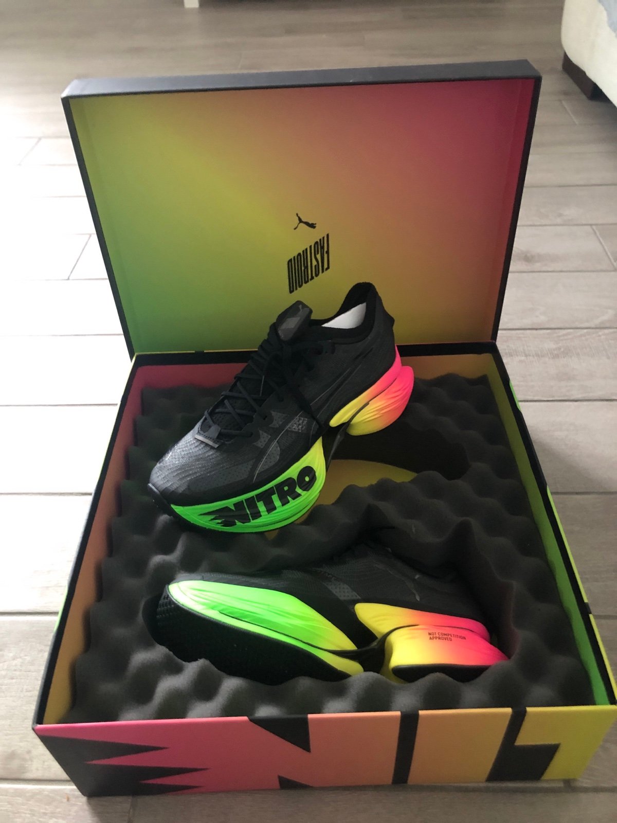 Limited Edition Puma men’s 12 black multi color Fastroid Nitro 12