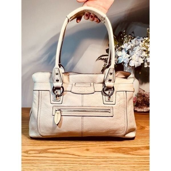 Coach White Leather Penelope tote