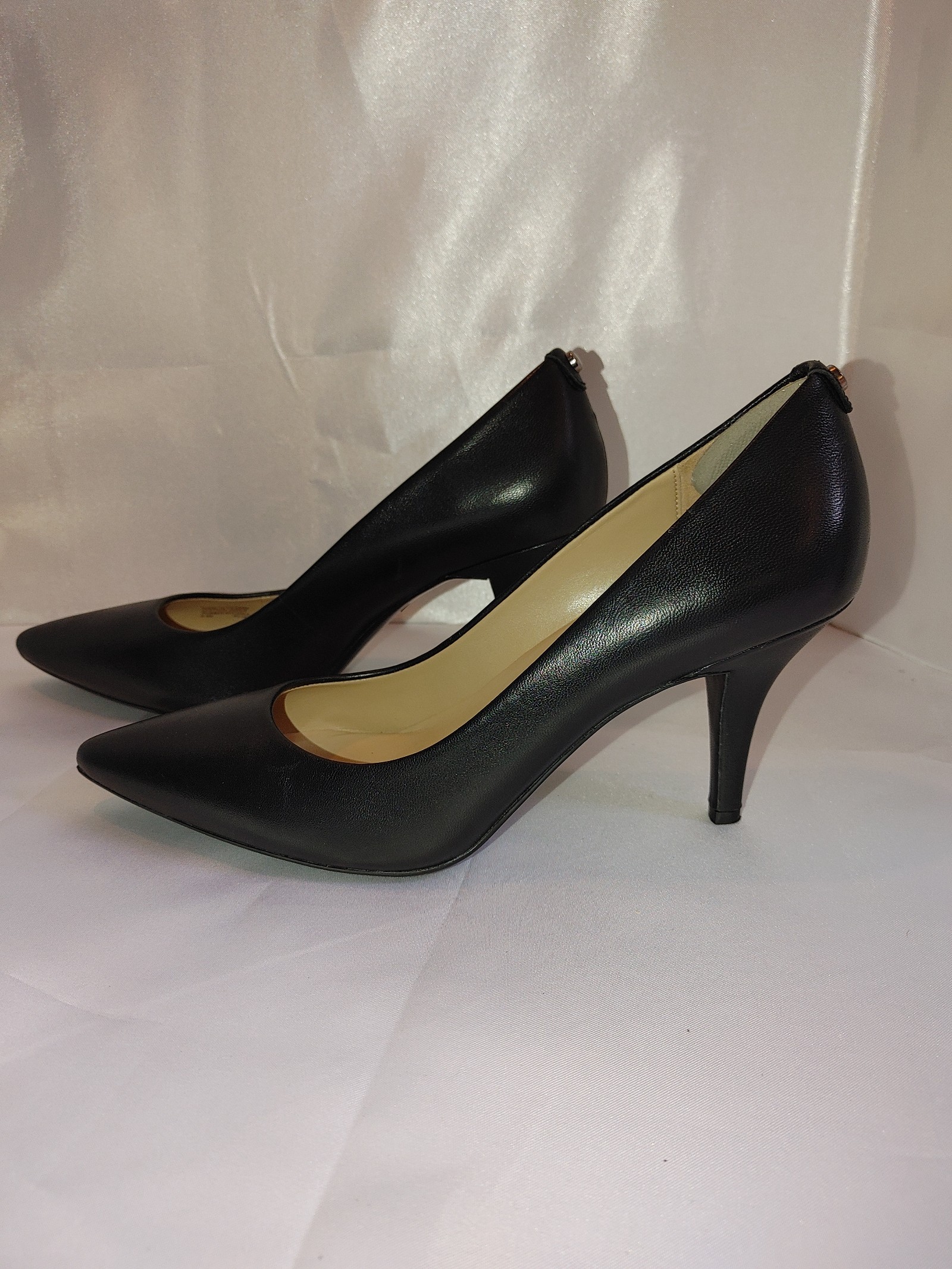 Michael Kors D'Orsay Leather Heels Size 9.5M