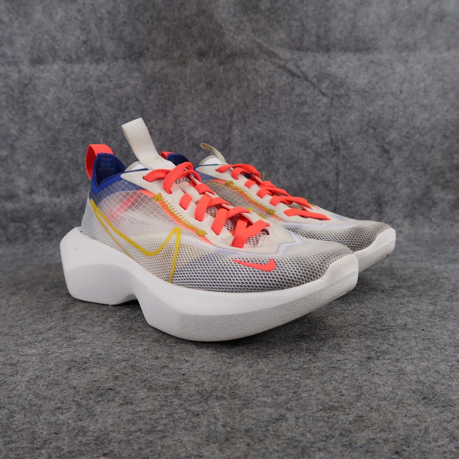 Nike Shoes Womens 5 Athletic Trainer Vista Lite Running Sneakers White Crimson