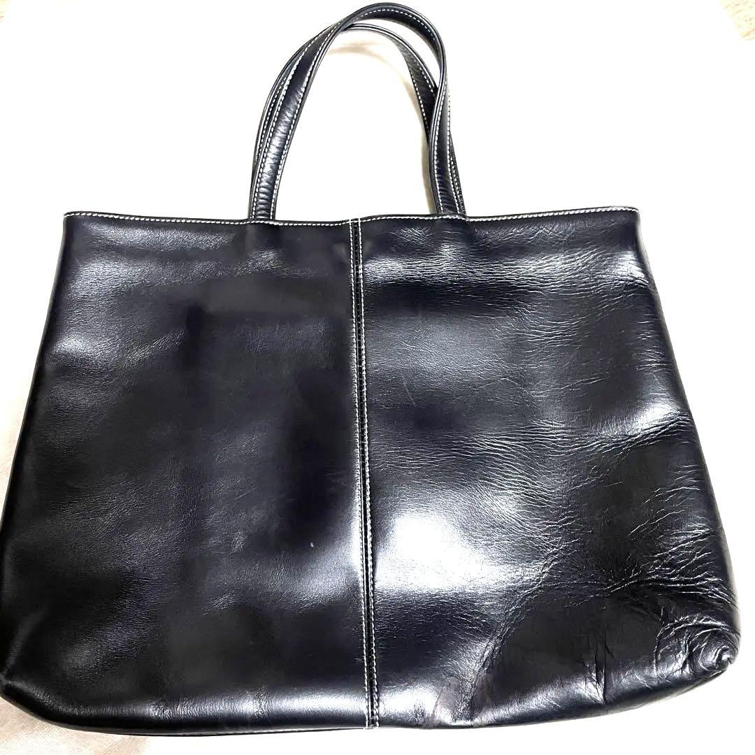 Women's black bag