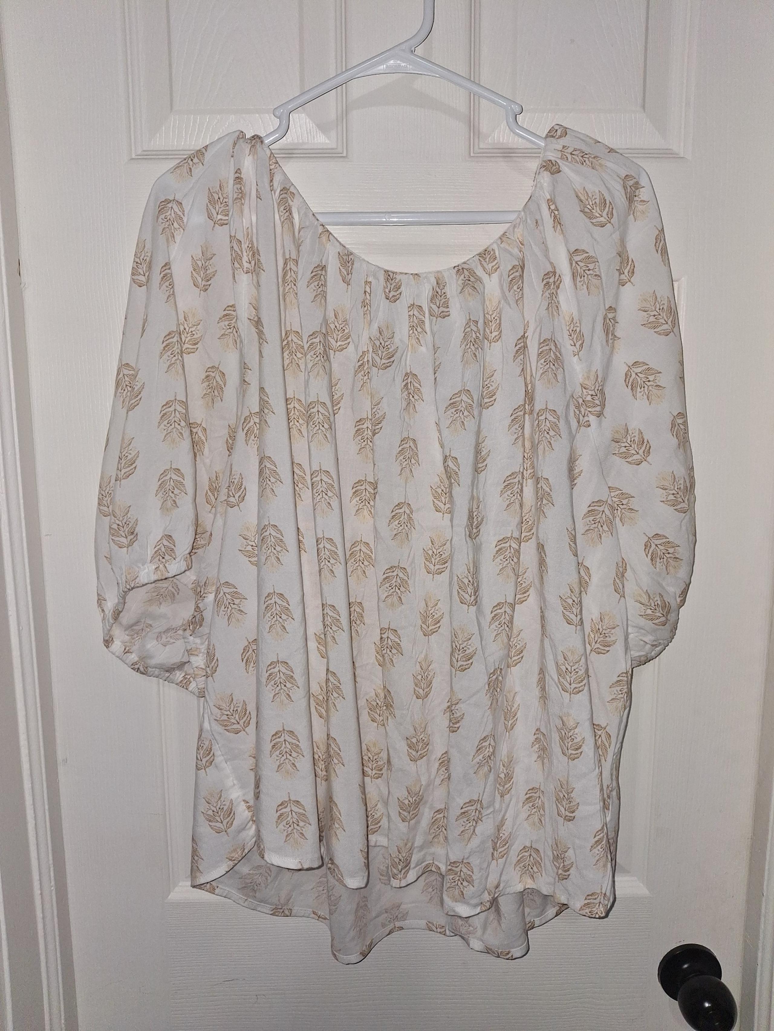 Beautiful Khaki/White pants set