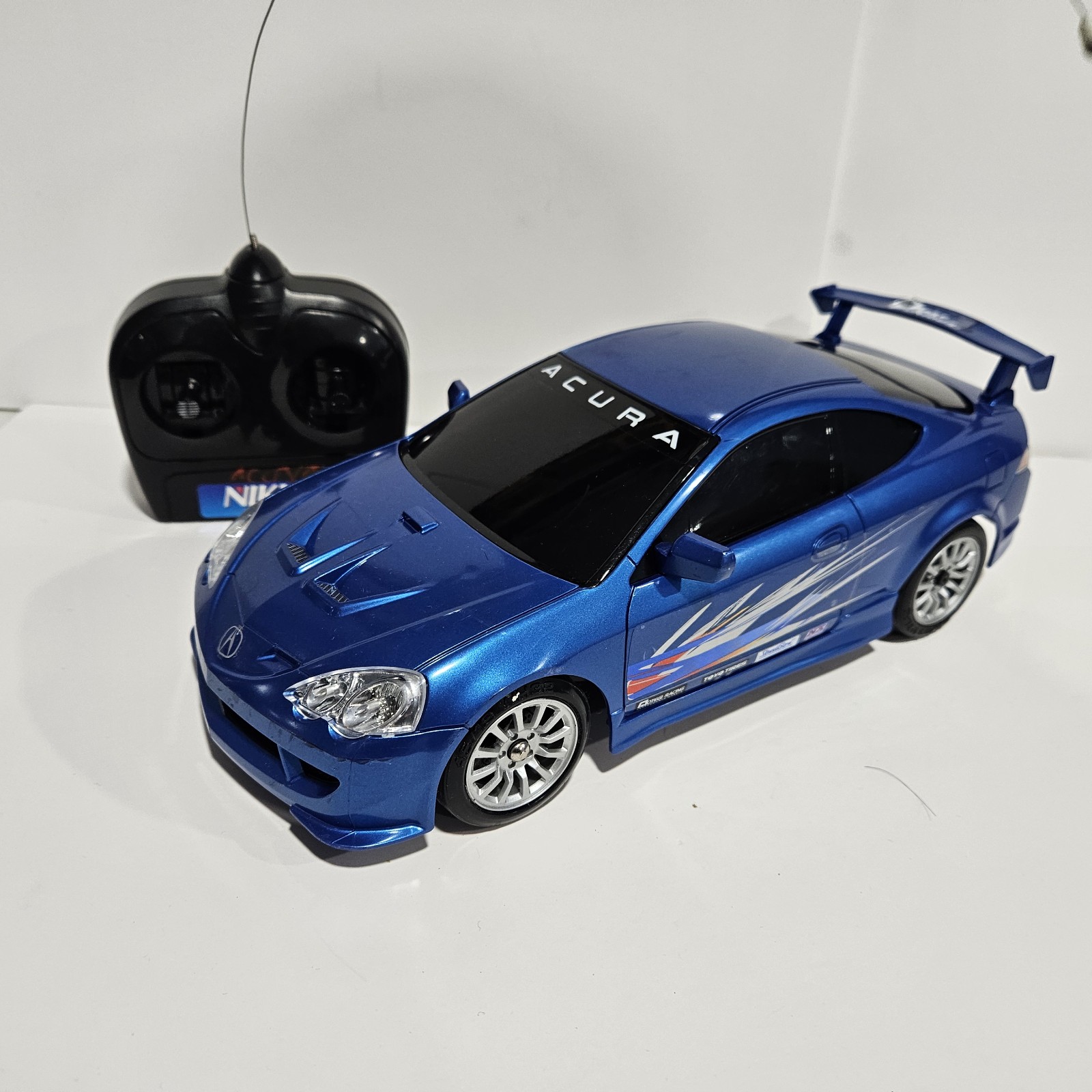 NIKKO 1:16 Radio Control R/C Car Acura rsx..