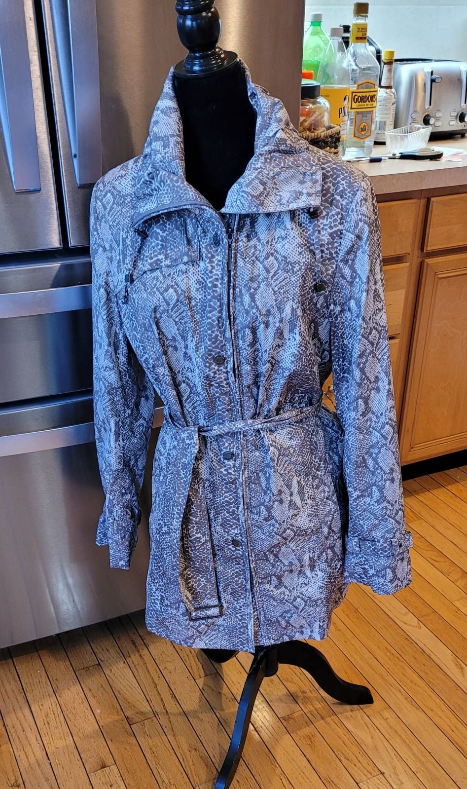 PLATINUM WATERPROOF RAIN COAT