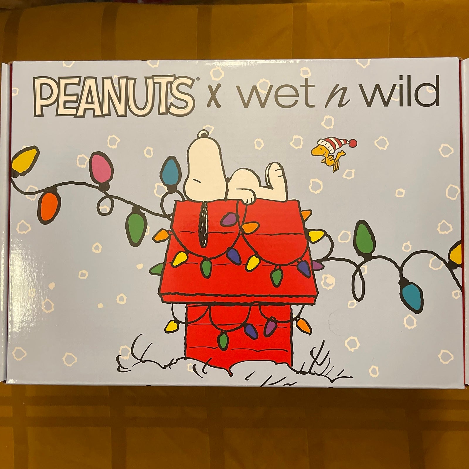 New Wet N Wild Snoopy Peanuts Collection Makeup PR Box