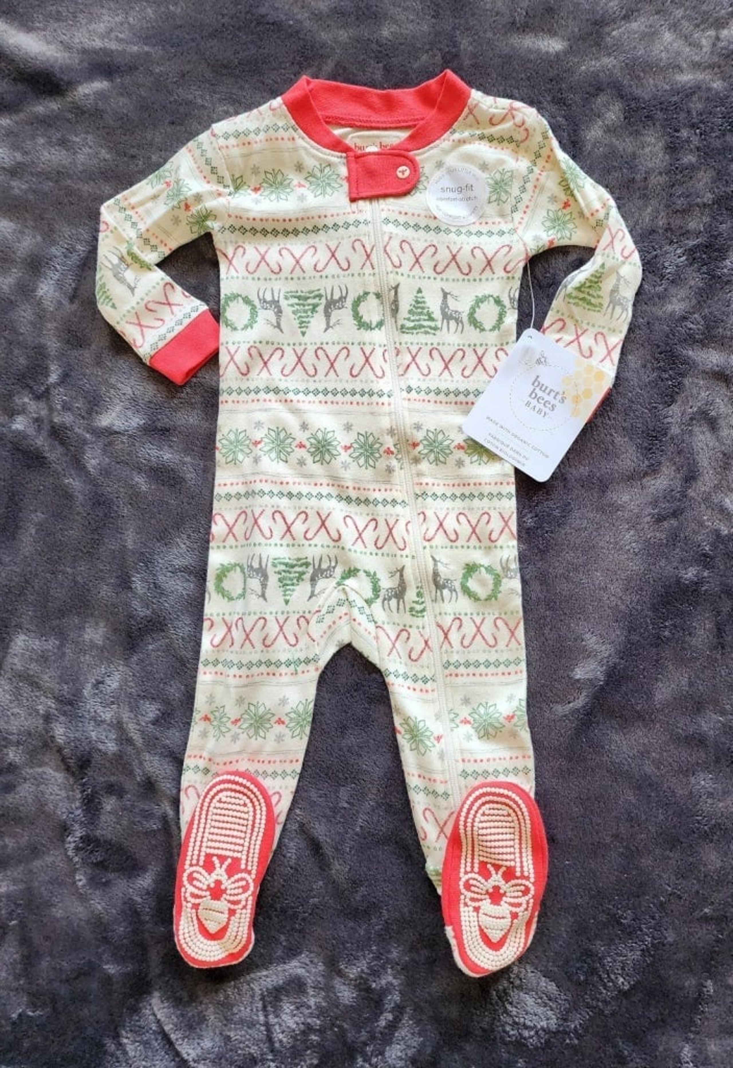 New baby Burt's Bees snug-fit Christmas Organic Cotton footed pajama size 3/6 mn