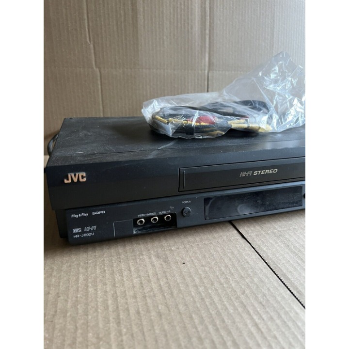 JVC DVD VCR Combo Player HRXVC11 Disney vhs bundle