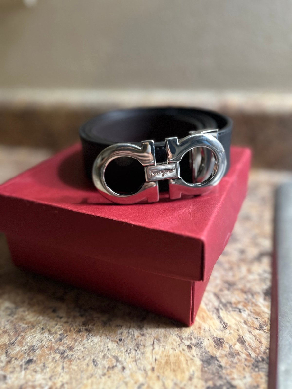 Ferragamo Black/brown reversible belt