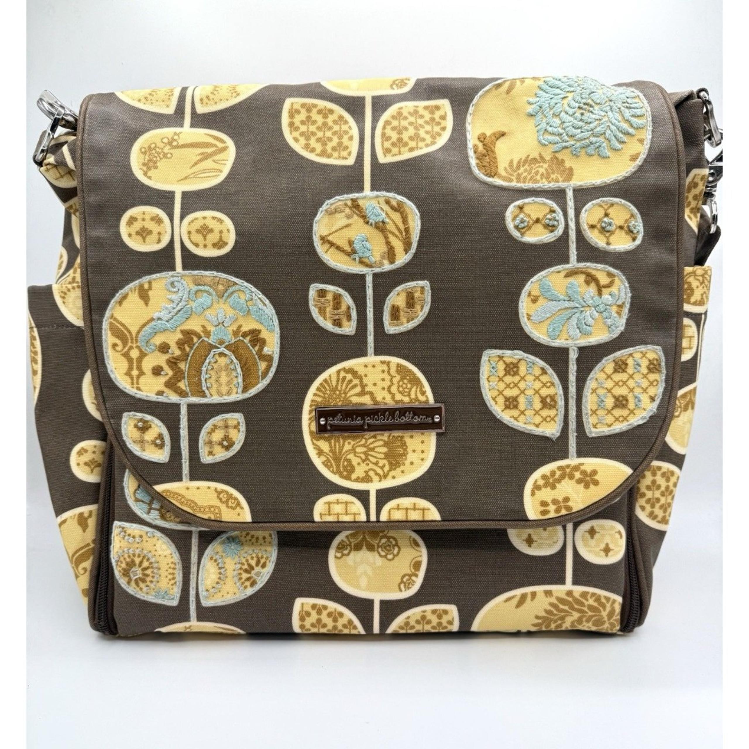 Petunia Pickle Bottom Boxy Backpack Diaper Bag Heirloom 10yr Embroidered