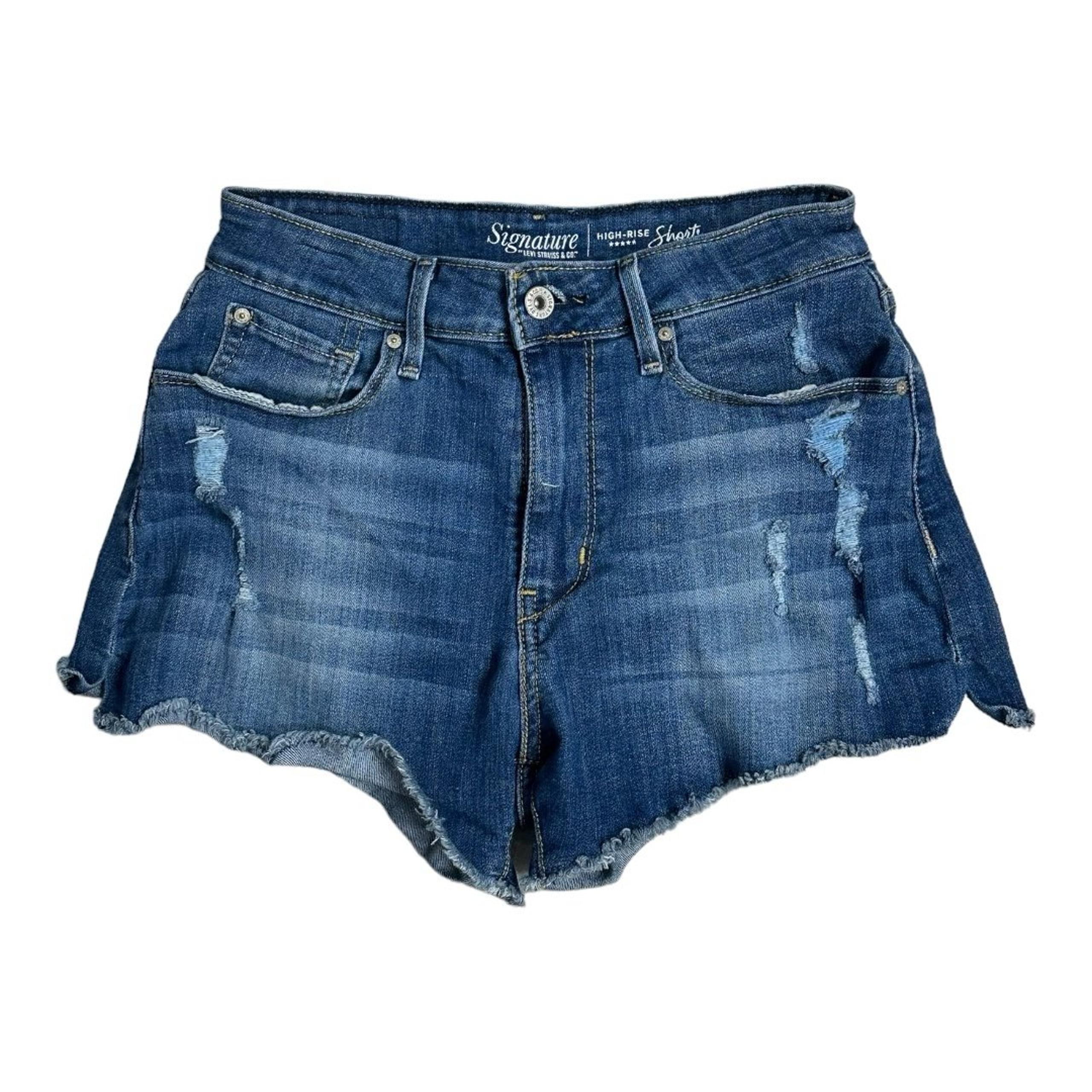 Levi Strauss Women’s Signature High Rise Denim Shorts EUC 4/27