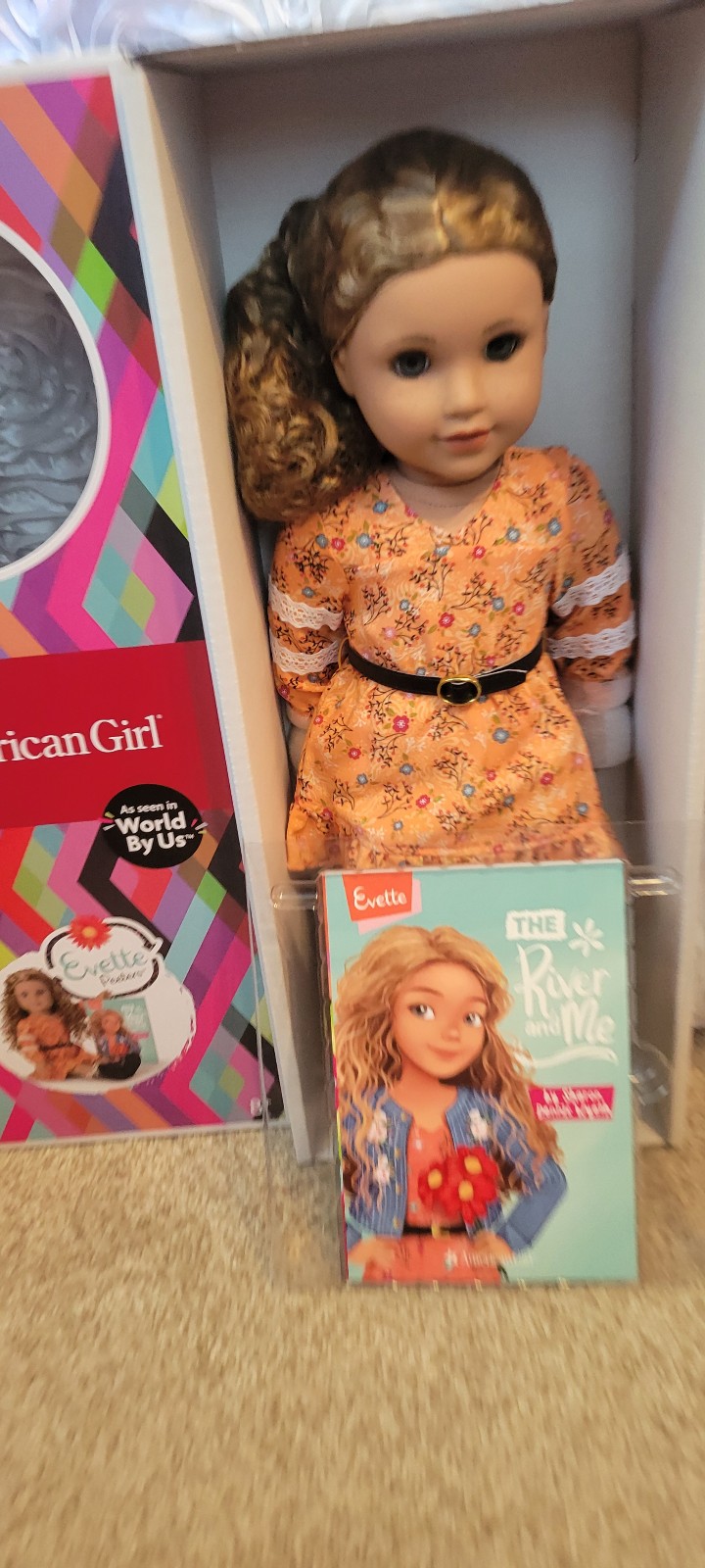DollnIB American girl Evette