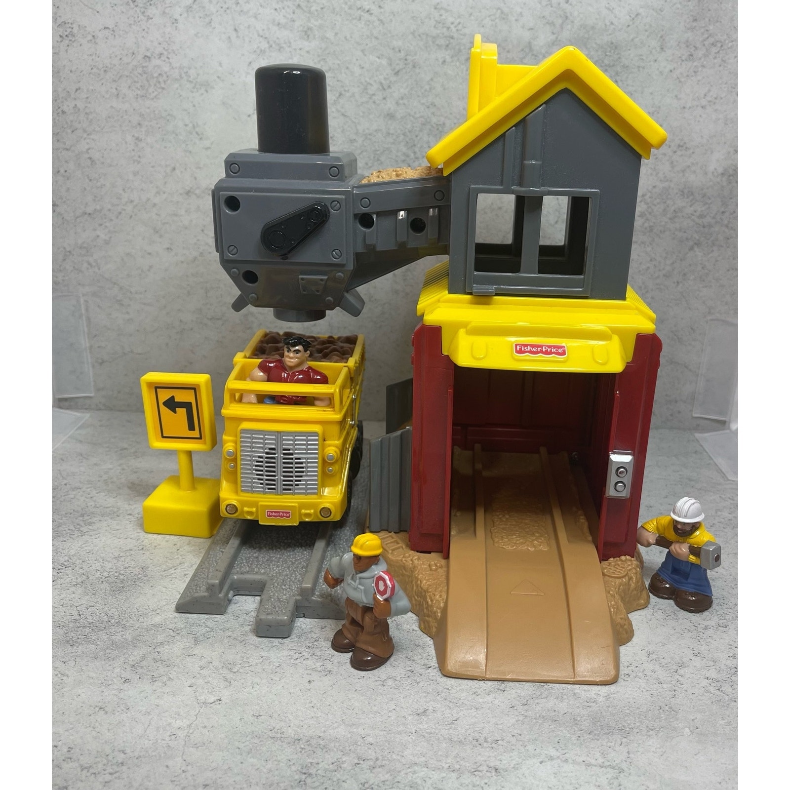 2003 Fisher-Price Geo Trax Construction Site - Complete - Good
