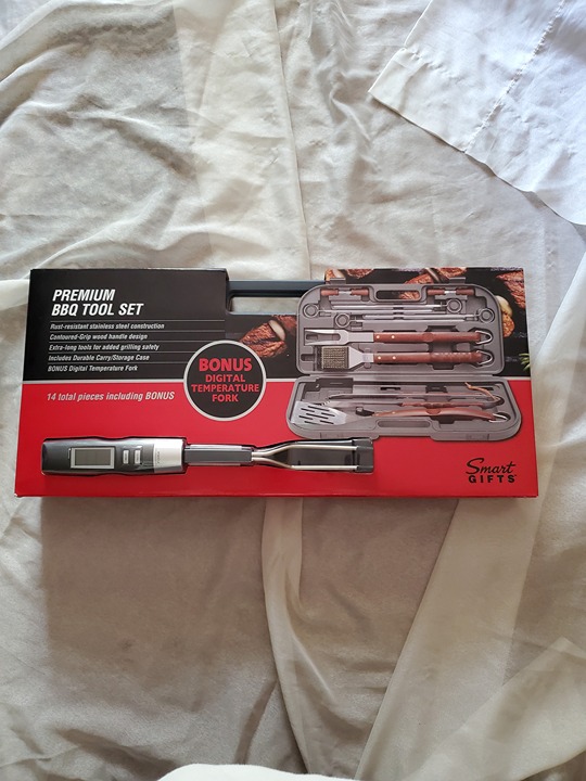 SmartBBQ 12-Piece Premium BBQ Tool Set Including Digital Temp Fork & Case NEW
