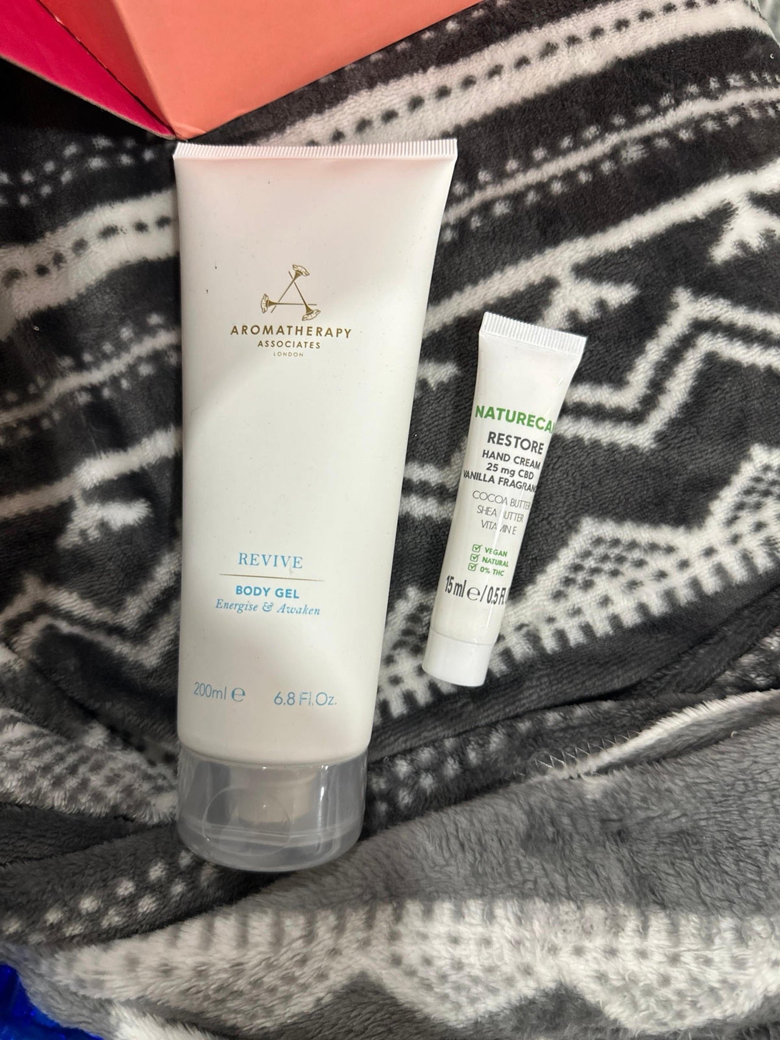 aromatherapy associates revive body gel