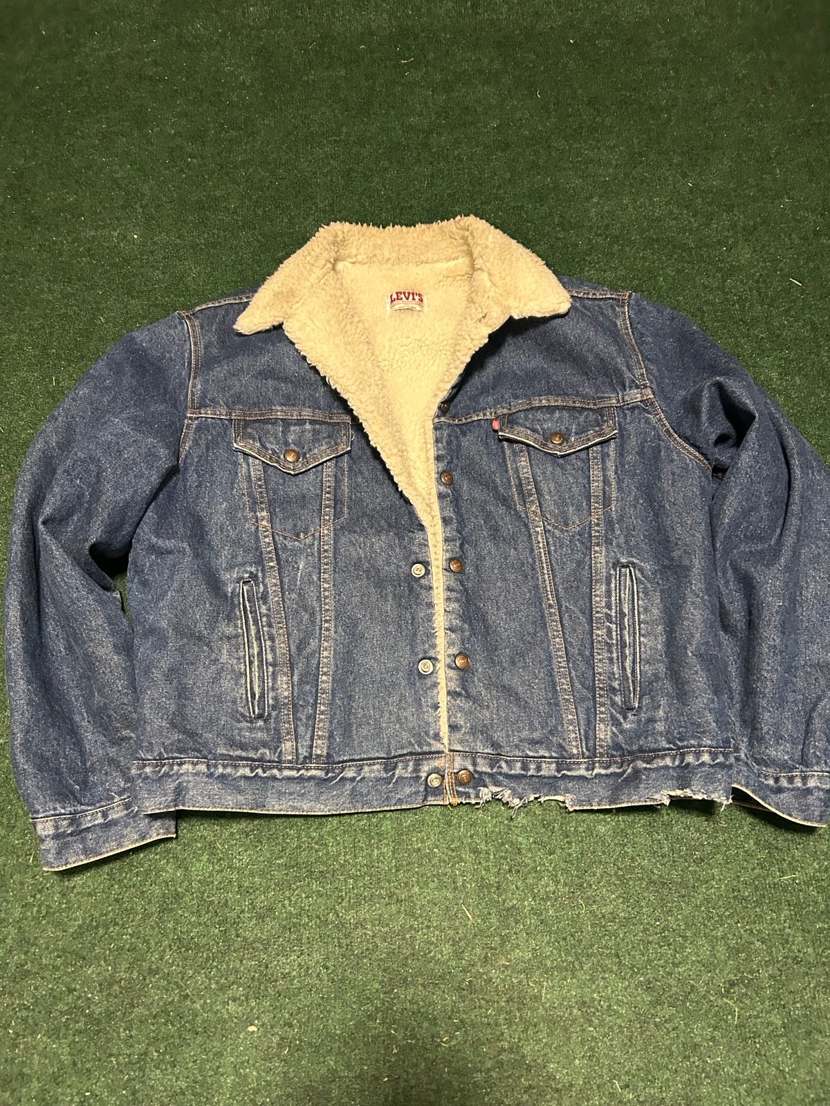 Vintage Levi’s denim trucker jacket