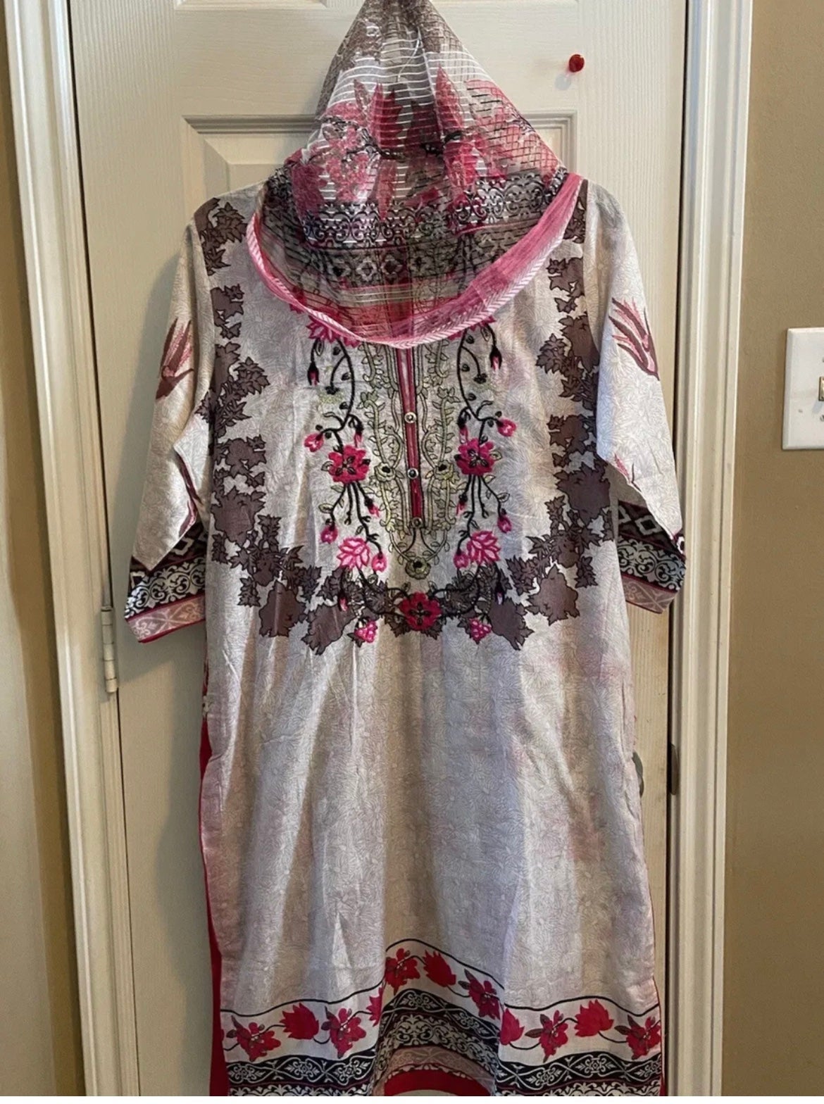 Pakistani Designer Designer GUl Ahemed Embroidered Lawn Women Suits