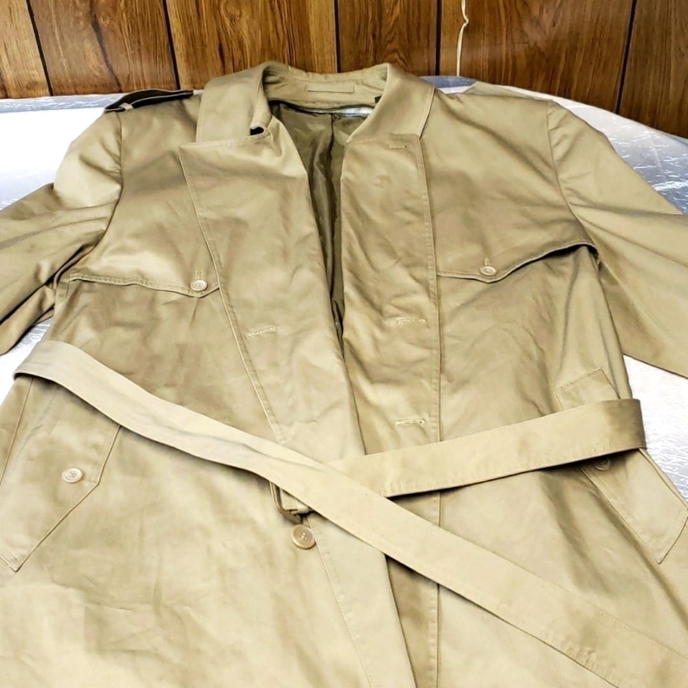 NWOT Tan 3X Oversized Trech Coat W/ Belt