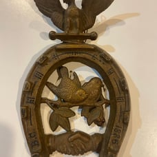 Antique Victorian 1886 Good luck Eagle Horseshoe w Birds, Cast Iron