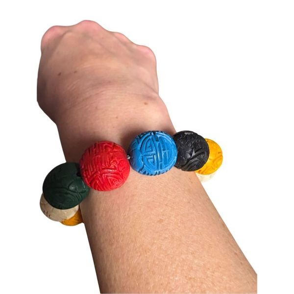 Mixed Colors Asian Carved Beaded Elastic Bracelet Vintage Womens Jewelry