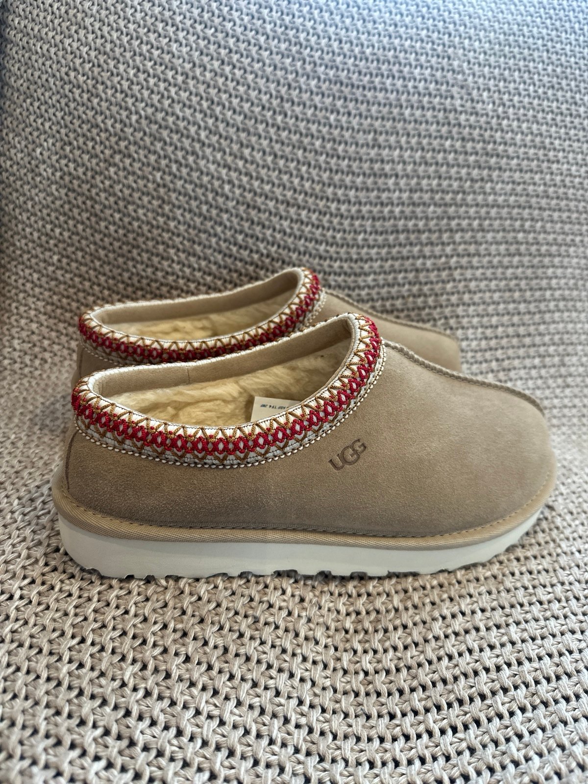 Ugg Tasman slippers