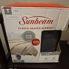 NIB sunbeam brand new Heated Blanket twin size bed