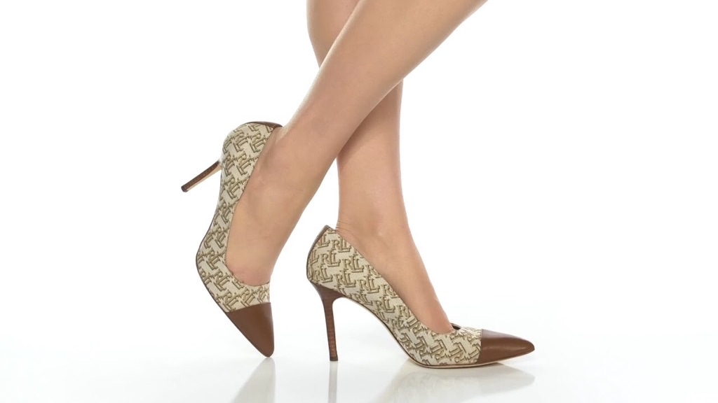 Lauren Ralph Lauren Lindella Monogram Jacquard Pump Size 8M 3.5” heel Khaki