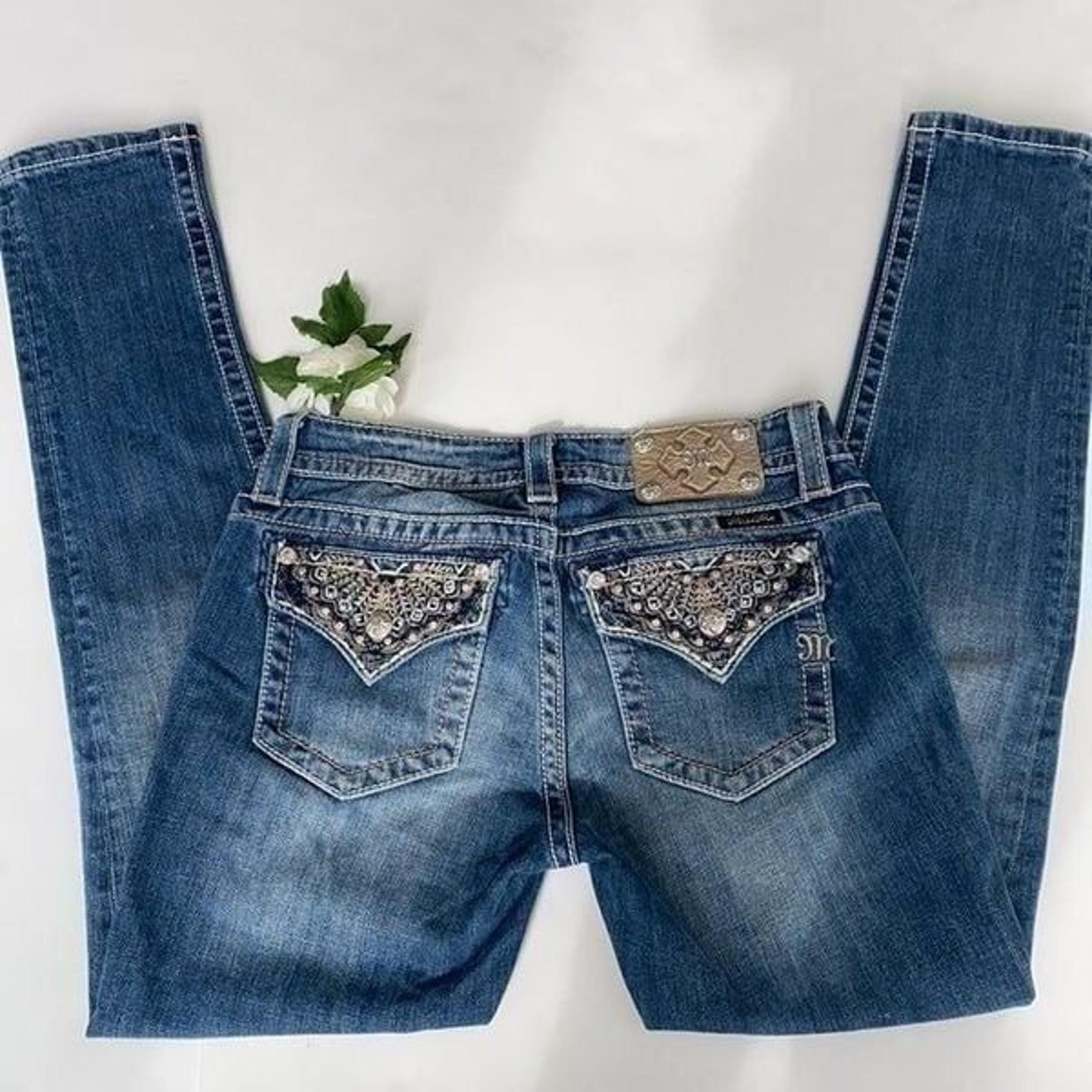 Miss Me Signature Skinny Rhinestone Bling Western Jeans 28