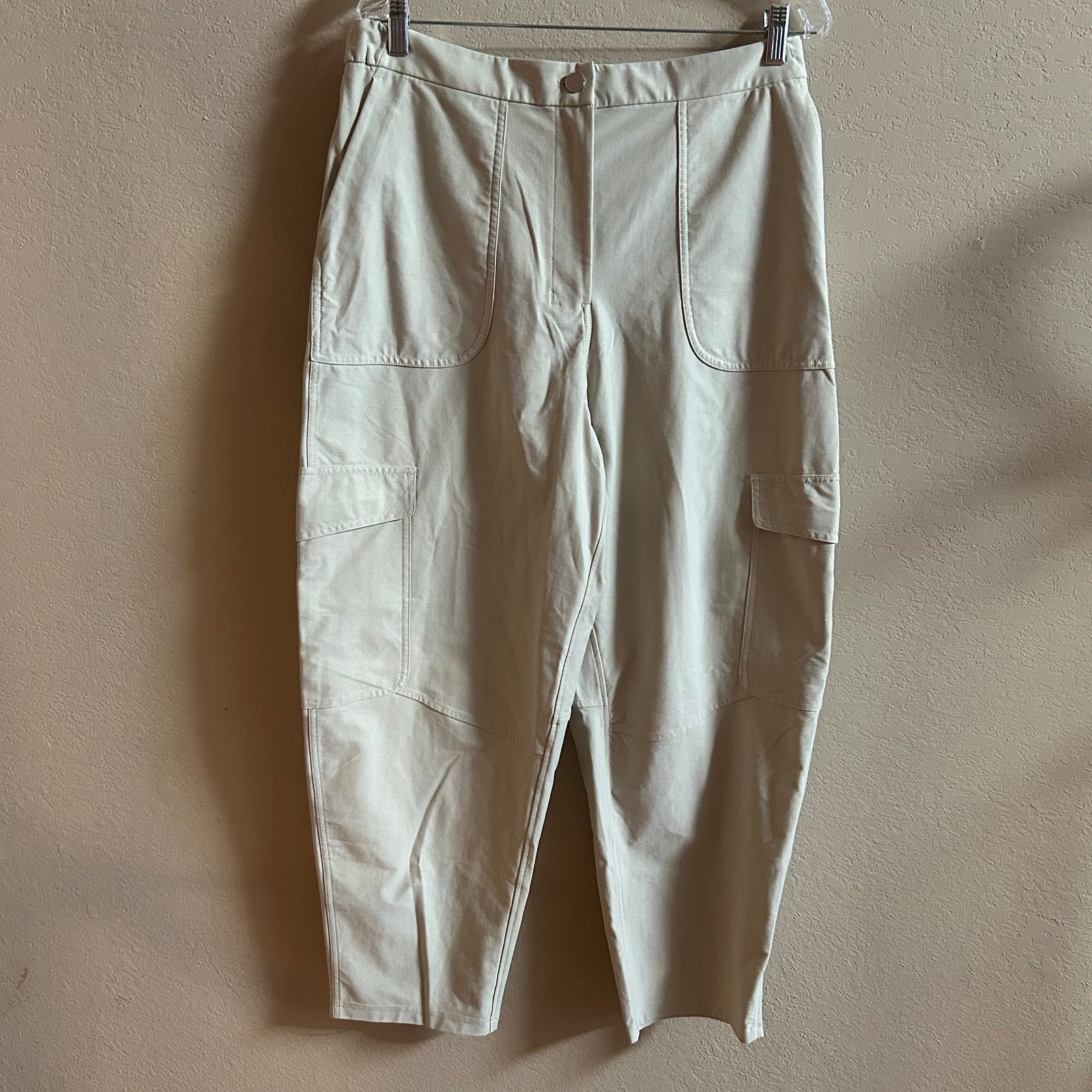 Women’s Lululemon Cargo Pants