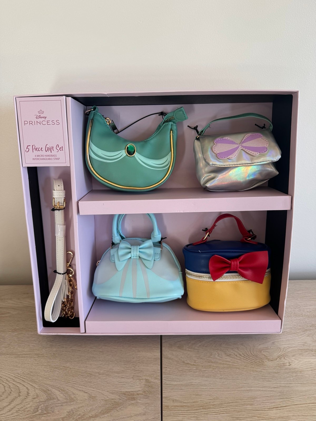 DISNEY PRINCESS 4 MINI PURSES/CROSSBODY STRAP SET TIK TOK VIRAL