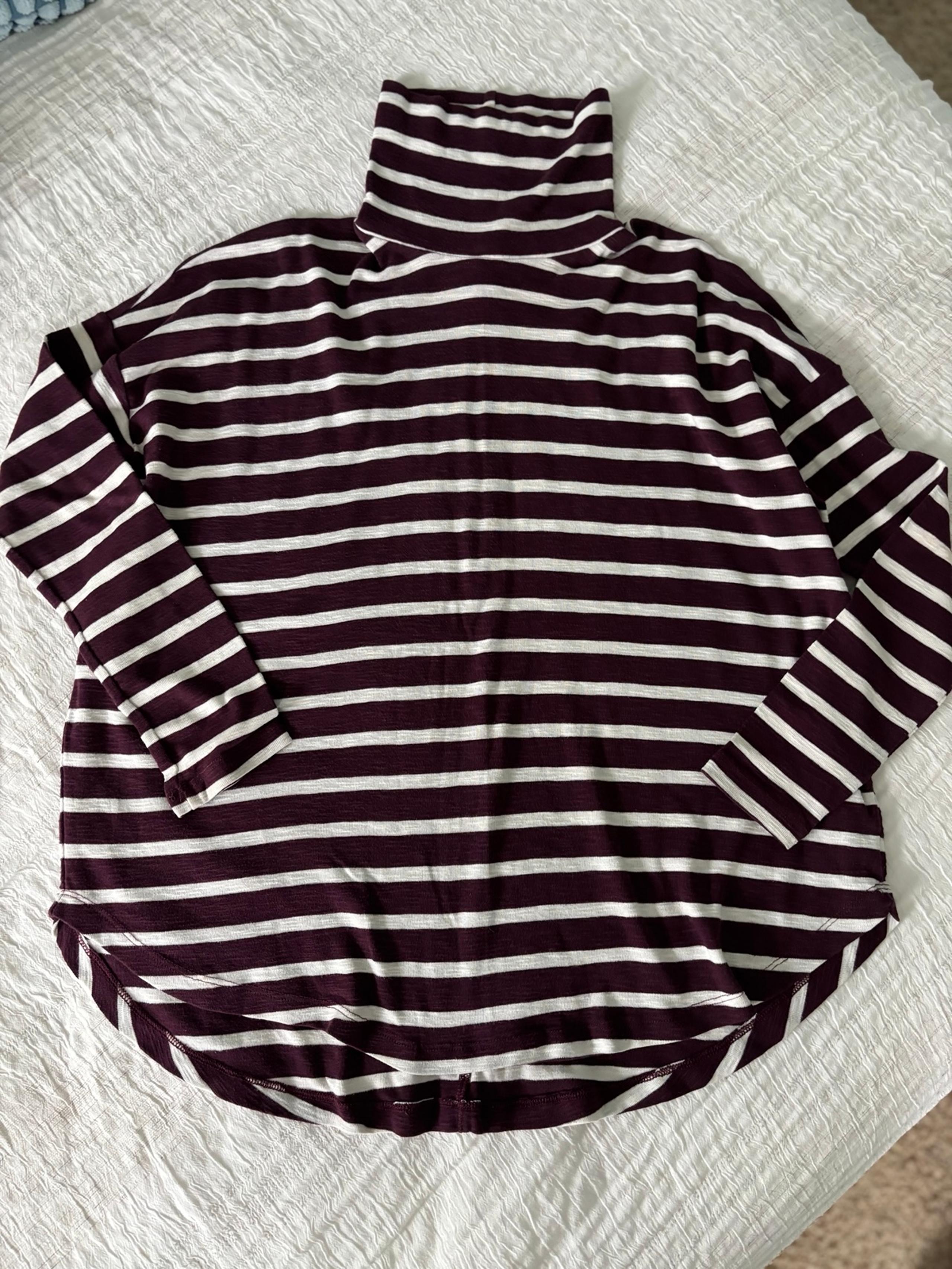 Aerie pullover shirt