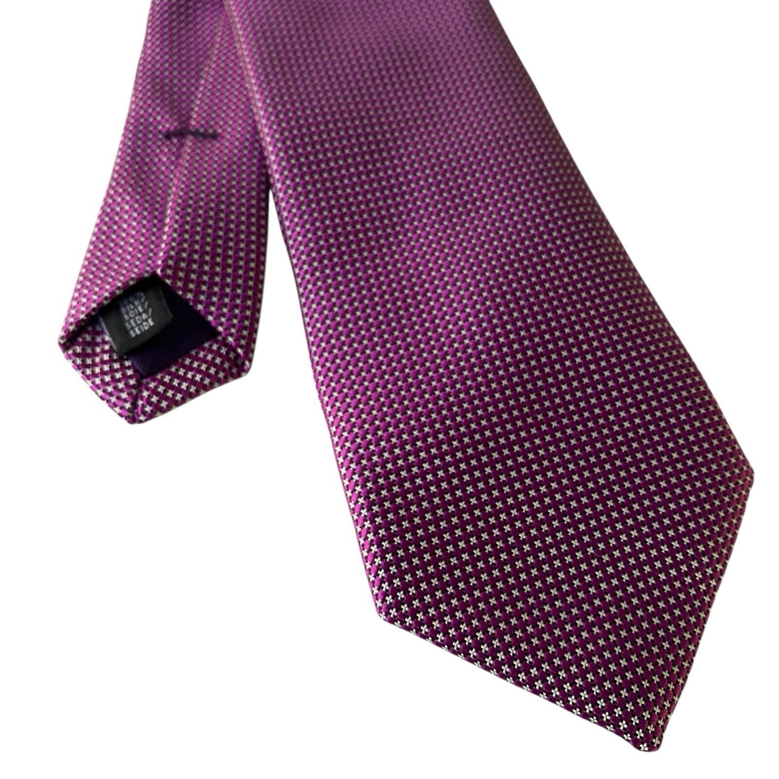 Fantastic Ventura Silk Necktie Purple Geometric Pattern Business Formal EUC