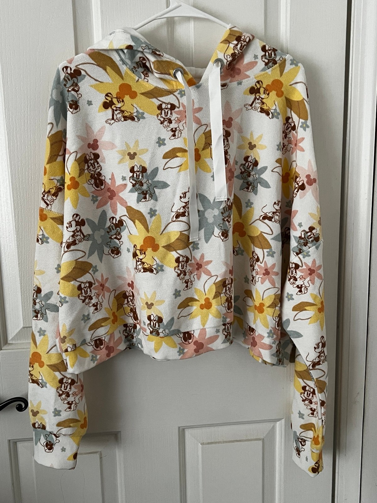 New Disney Minnie Mouse XL hoodie spring floral pull over