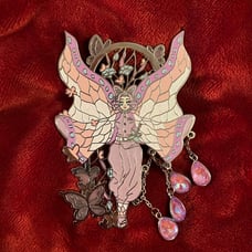 Demon Slayer Shinobu pin