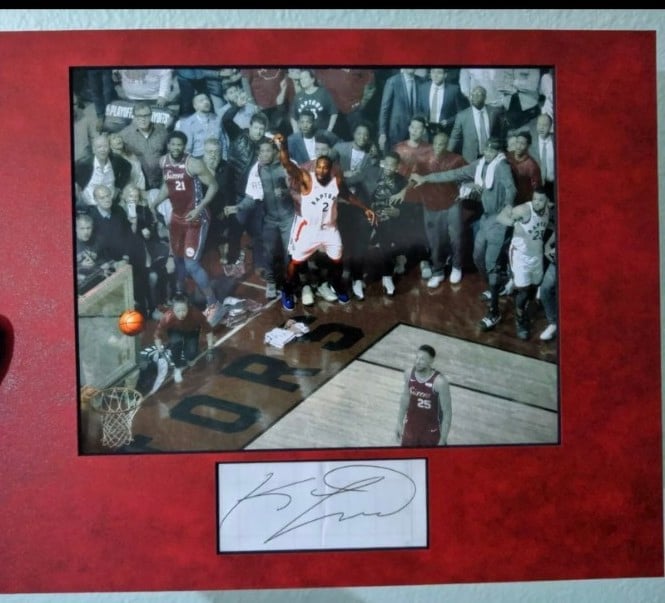 Kawhi Leonard Autograph index card laminated Psa loa