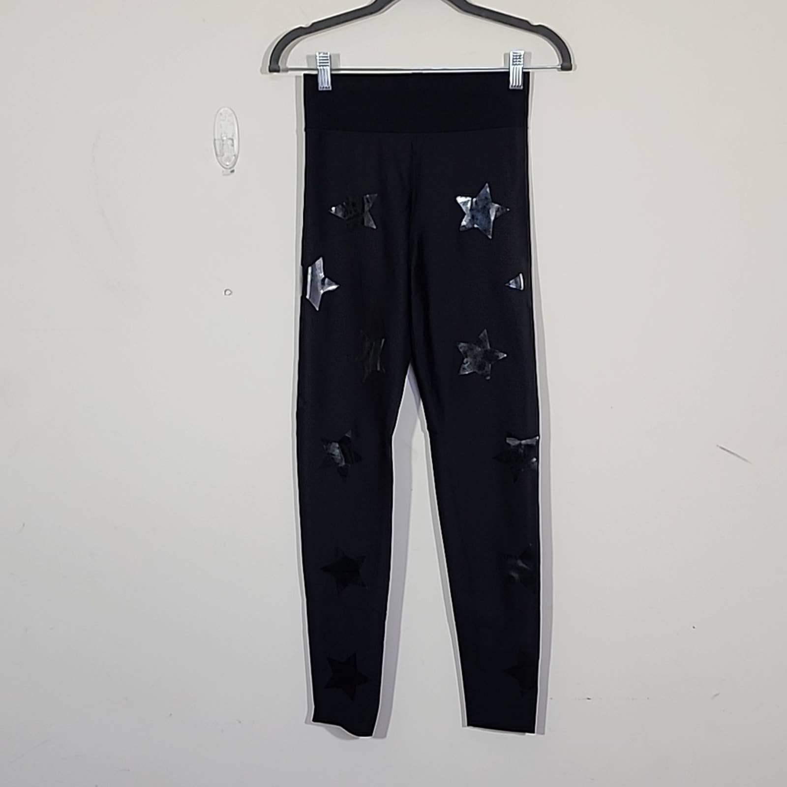 Ultracor. High Rise Knockout Star Print Ankle Leggings Black Size M