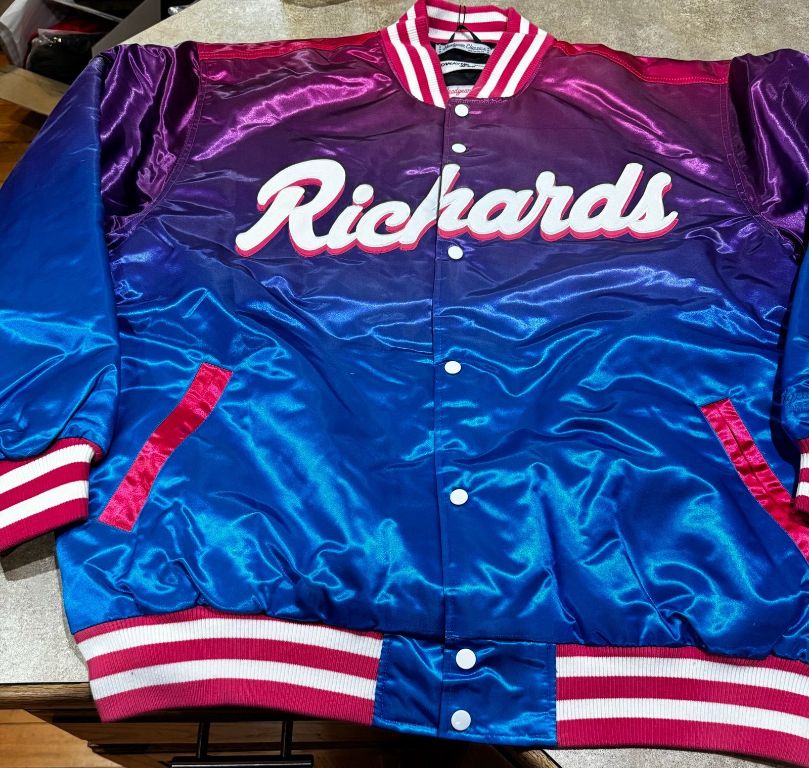 Headgear classic satin jacket
