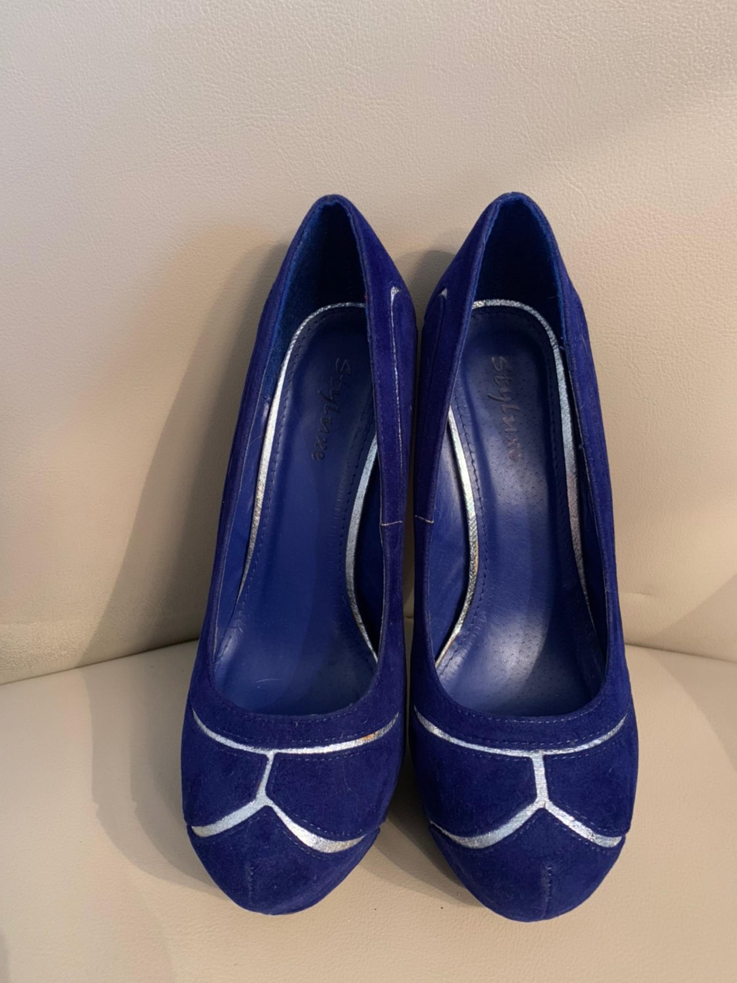 Styluxe Blue Faux Suede And Silver 9