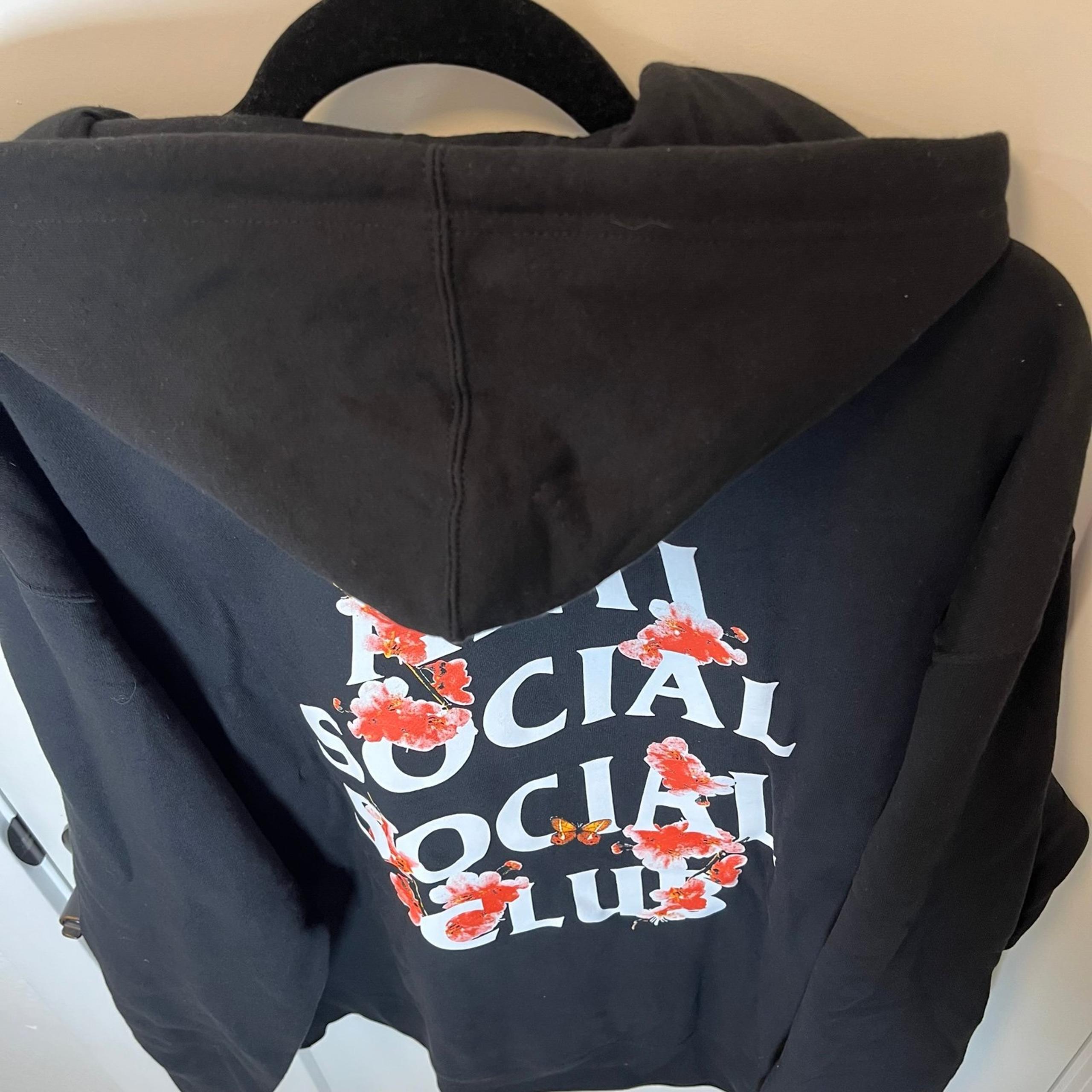 •NWT• Black Anti Social Social Club Bird of Paradise Hoodie Men’s XL