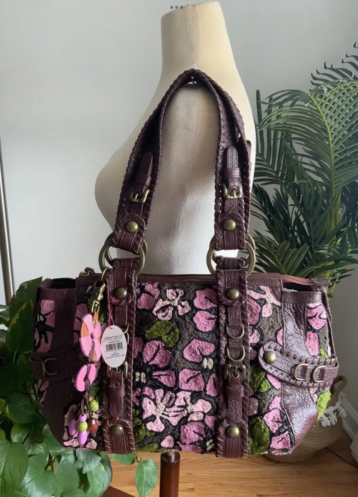 NWT ISABELLA FIORE DEADRA CUT A RUG X-LARGE TOTE BAG BURGUNDY BROWN