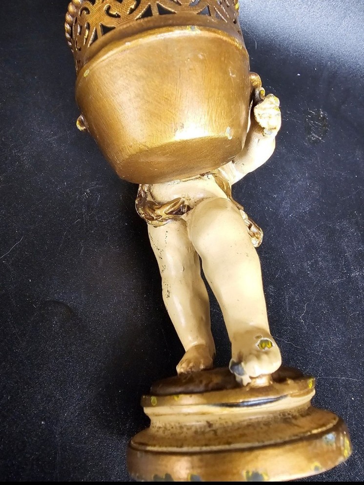 Art Deco/art nouveau brass/bronze cherub boys with a lighter and a basket - detail