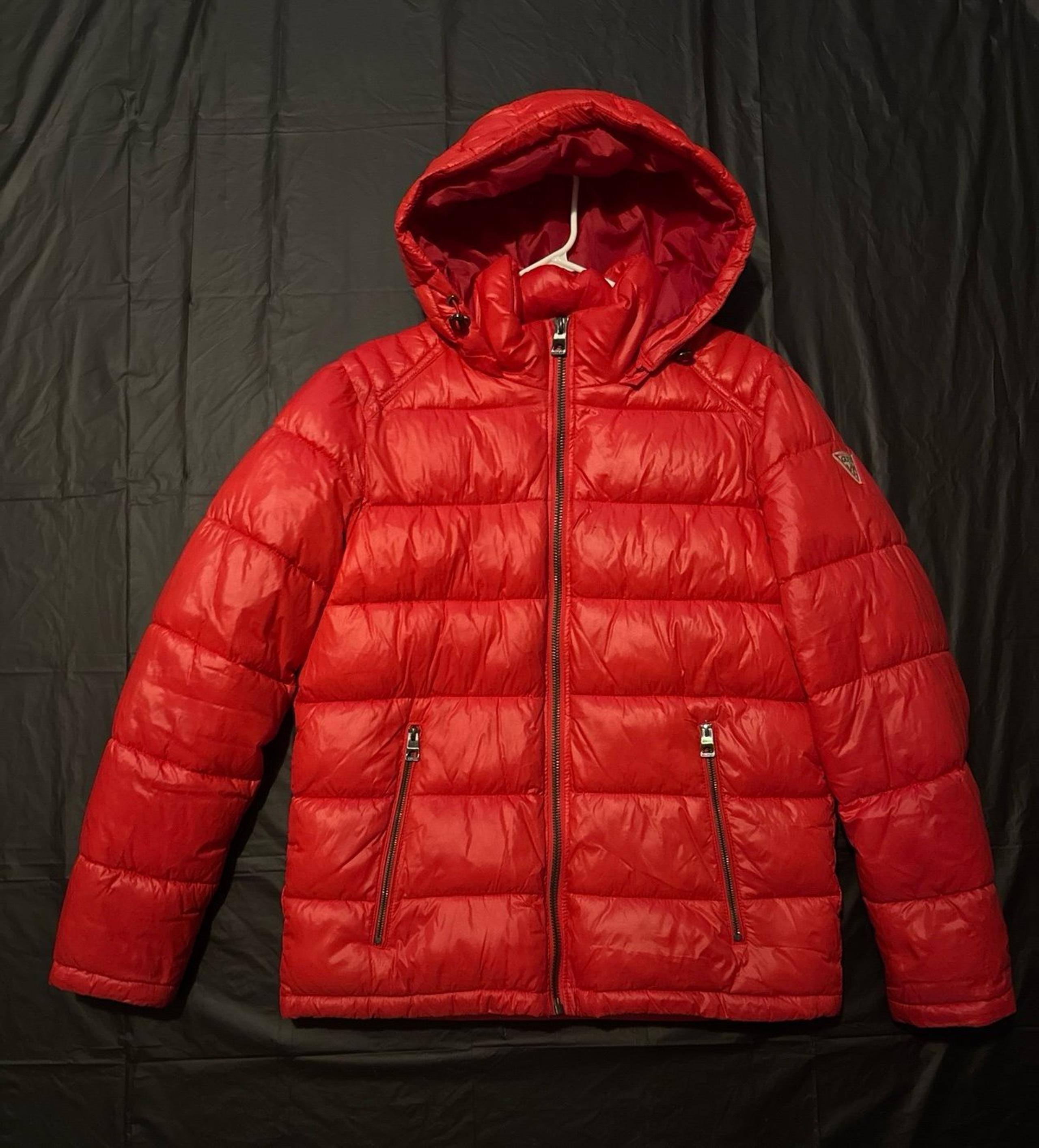 GUESS puffer coat