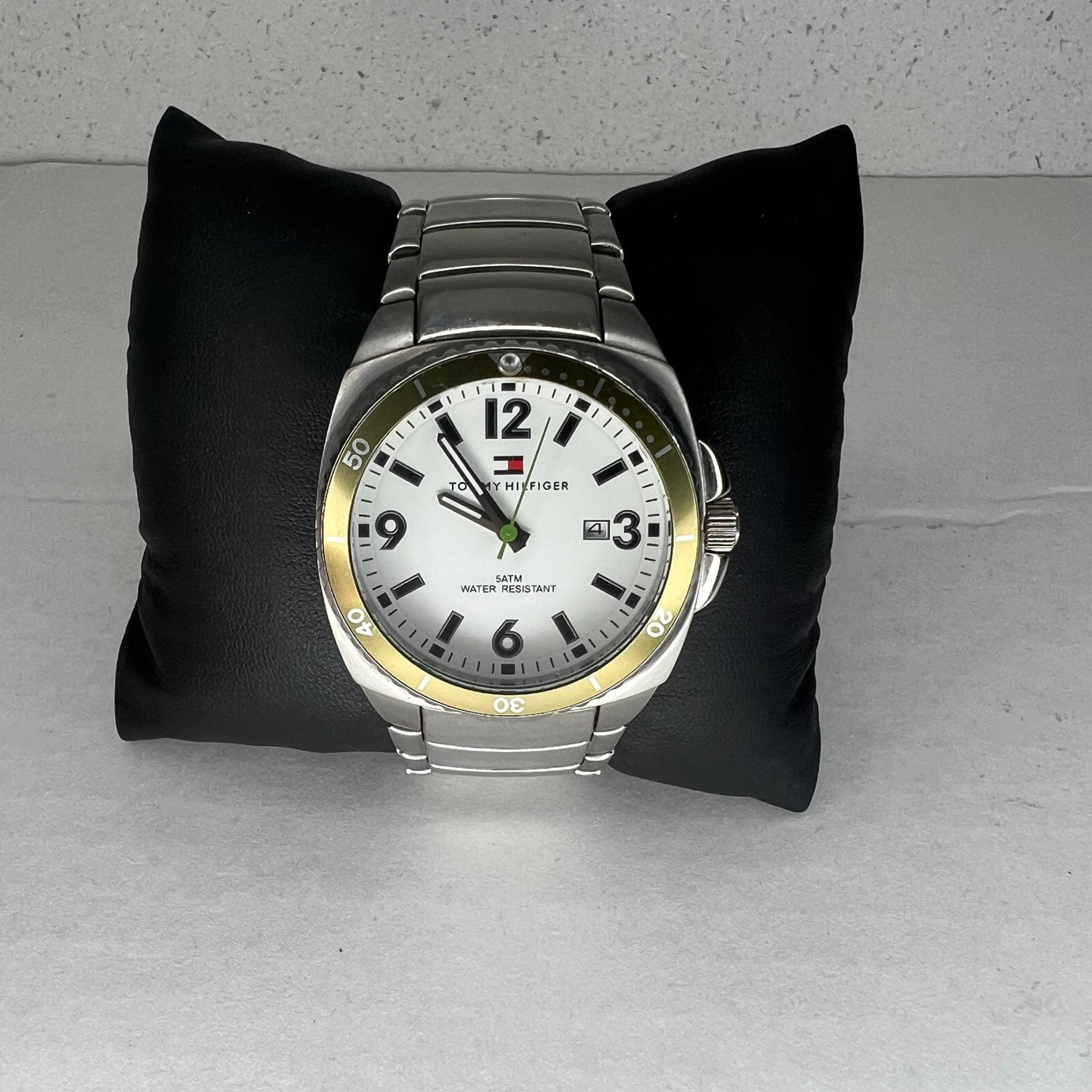 TOMMY HILFIGER Watch Quartz Women's All Stainless Steel Waterproof F80258 Model