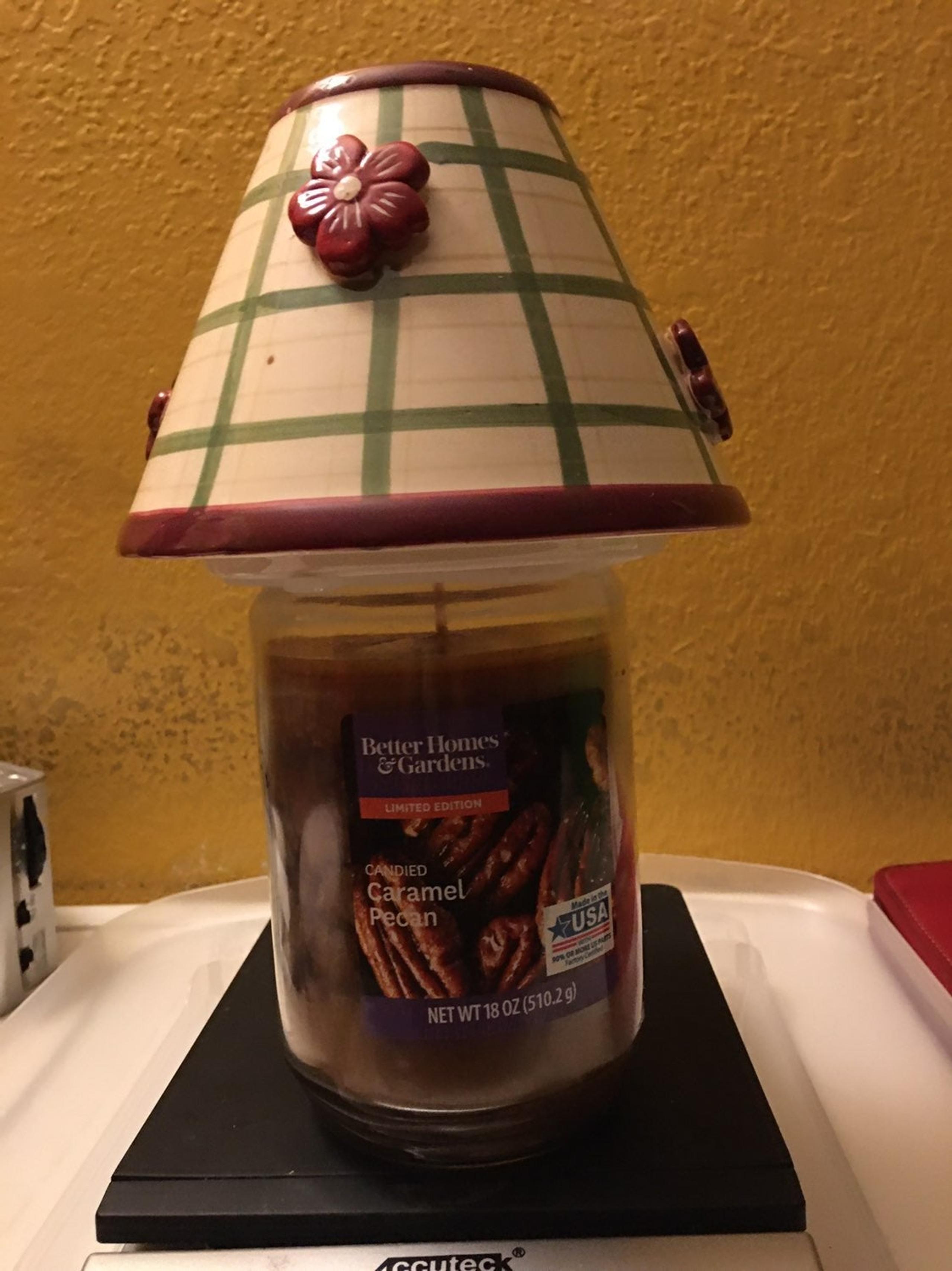 YANKEE SPARKLING CINNAMON CANDLE & LAMP
