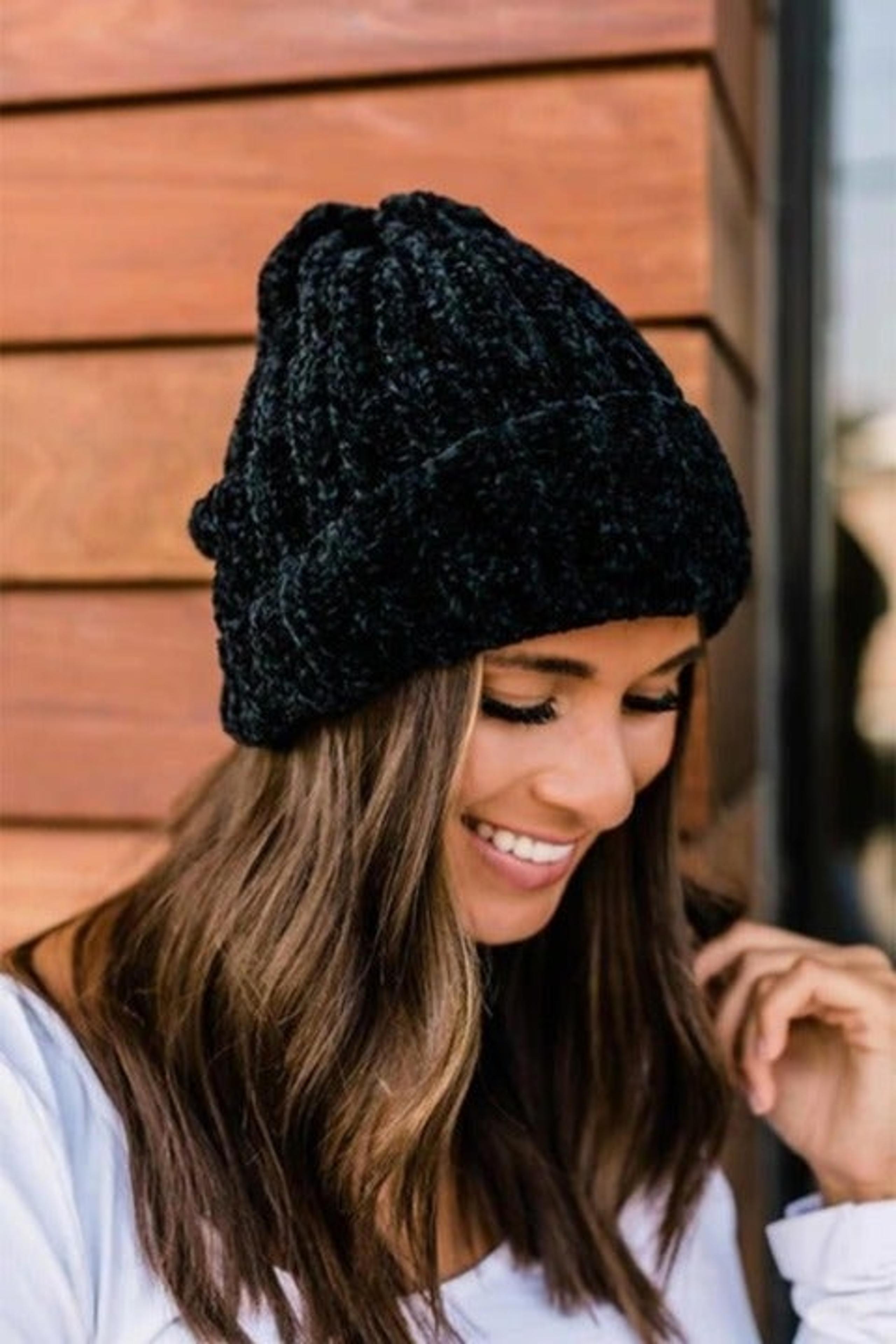 Black Chenille Beanie Women Hat