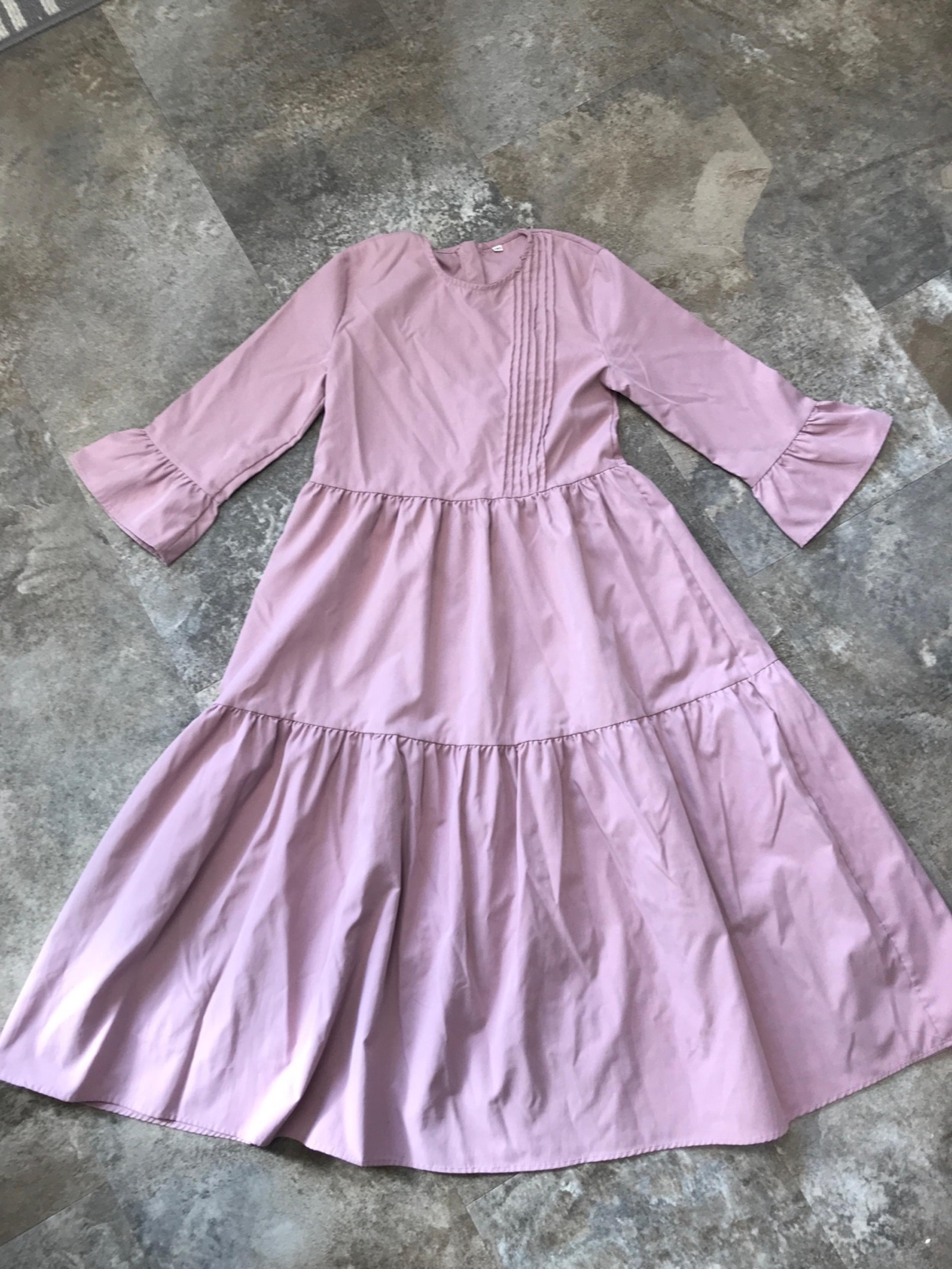 Old cute fashioned dress (large youth)